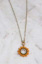 Load image into Gallery viewer, Boho Sunflower Necklace