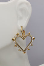 Load image into Gallery viewer, Beaded Heart Earrings