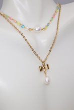 Load image into Gallery viewer, Dainty Freshwater Pearl & Gold Bow Pendant Necklace