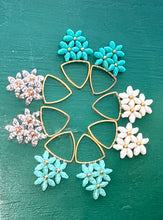 Load image into Gallery viewer, The Muse Earrings