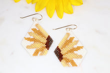 Load image into Gallery viewer, Seed Bead Sunflower Earrings