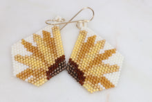 Load image into Gallery viewer, Seed Bead Sunflower Earrings