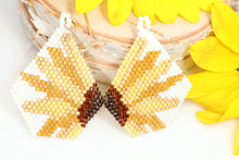 Load image into Gallery viewer, Seed Bead Sunflower Earrings