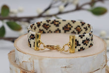 Load image into Gallery viewer, Leopard Print Seed Bead Bracelet