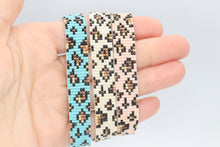 Load image into Gallery viewer, Leopard Print Seed Bead Bracelet