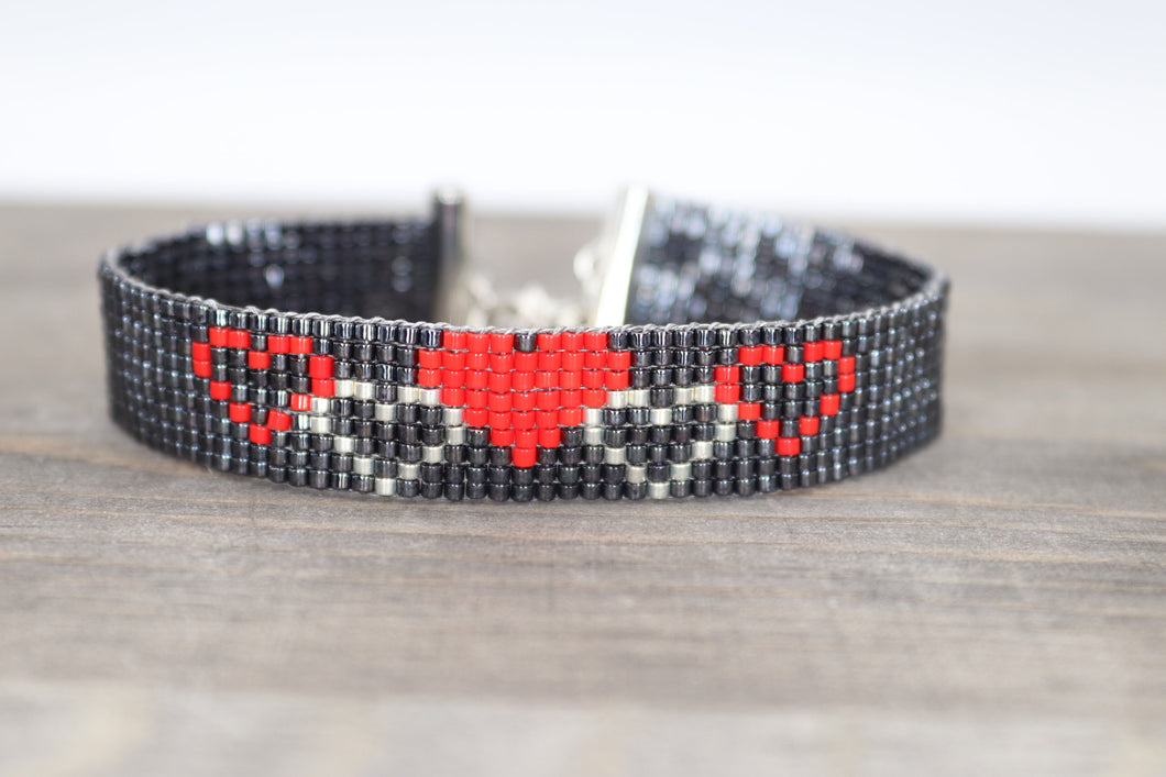 Black & Red Heart Seed Bead Bracelet with Adjustable Closure