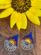 Load image into Gallery viewer, Rising Sun Seed Bead Beaded Earrings