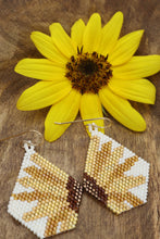 Load image into Gallery viewer, Seed Bead Sunflower Earrings
